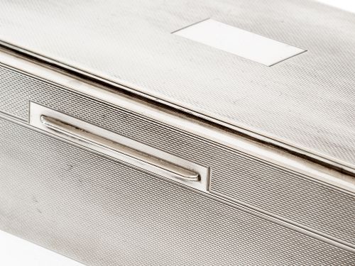 SILVER ENGINE TURNED CEDAR LINED TRINKET OR CIGARETTE BOX - ADDITIONAL PHOTO 3
