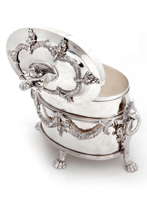 VICTORIAN ATKIN BROTHERS SILVER PLATE BOX WITH LION FINIAL AND REMOVABLE CAST FRAME - ADDITIONAL PHOTO 2