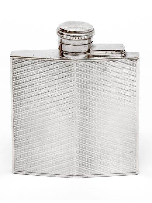 SQUARE SILVER HIP FLASK WITH AN ENGINE TURNED BODY - ADDITIONAL PHOTO 1