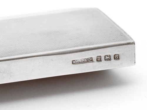 SQUARE SILVER HIP FLASK WITH AN ENGINE TURNED BODY - ADDITIONAL PHOTO 4