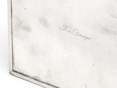 VINTAGE SILVER PLATE BOX WITH A HINGED LID FEATURING A STAR BURST AND ENGINE TURNED DESIGN - ADDITIONAL PHOTO 3