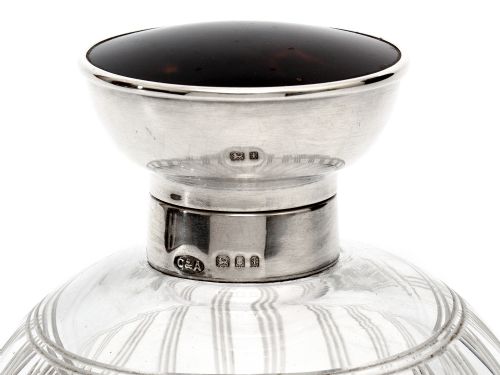 SILVER TOPPED PERFUME BOTTLE WITH A TORTOISESHELL LID AND CLEAR CUT GLASS BODY - ADDITIONAL PHOTO 3