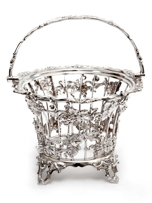 LARGE VICTORIAN SILVER PLATED SUGAR BASKET WITH A BRISTOL BLUE LINER - ADDITIONAL PHOTO 3