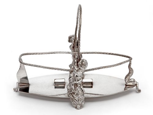 VICTORIAN NAUTICAL THEME SERVING DISH WITH A CUT GLASS BOAT HULL IN A SILVER PLATED ROPE FRAME - ADDITIONAL PHOTO 3
