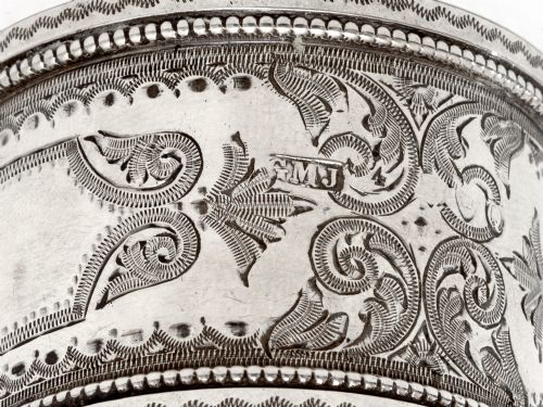 PAIR OF BOXED ANTIQUE VICTORIAN SILVER NAPKIN RINGS - ADDITIONAL PHOTO 4