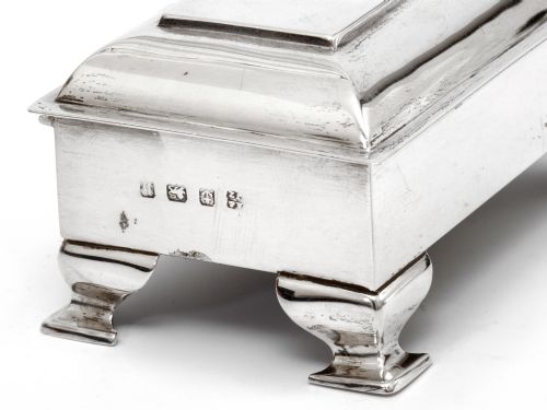 EDWARDIAN PLAIN BODY JEWELLERY BOX WITH HINGED STEPPED LID GILT INTERIOR AND GREEN VELVET LINED - ADDITIONAL PHOTO 4
