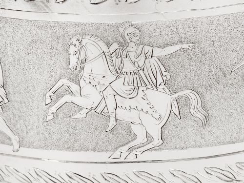 VICTORIAN SILVER PLATED BISCUIT BOX WITH A ROMAN HELMET FINIAL AND ROMAN WARRIOR FRIEZE - ADDITIONAL PHOTO 8