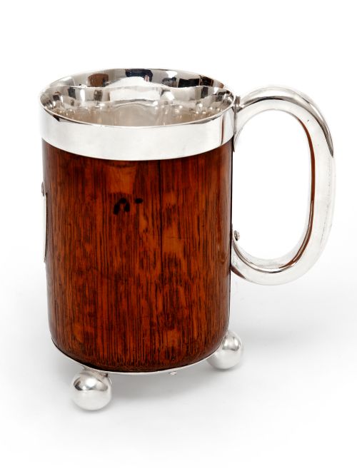 antique john grinsell son oak and silver plate half pint tankard - CATEGORY: ANTIQUE SILVER - DATED 1890