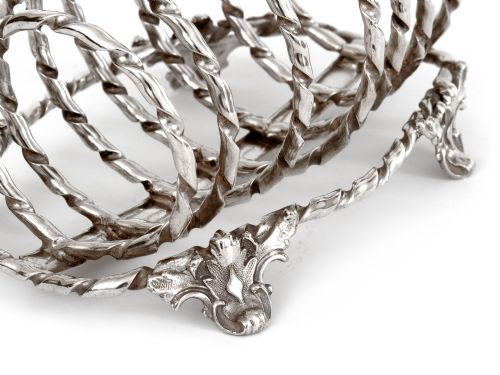 ANTIQUE SILVER PLATED TOAST RACK WITH SIX ROPE STYLE HOOPED DIVISIONS - ADDITIONAL PHOTO 2