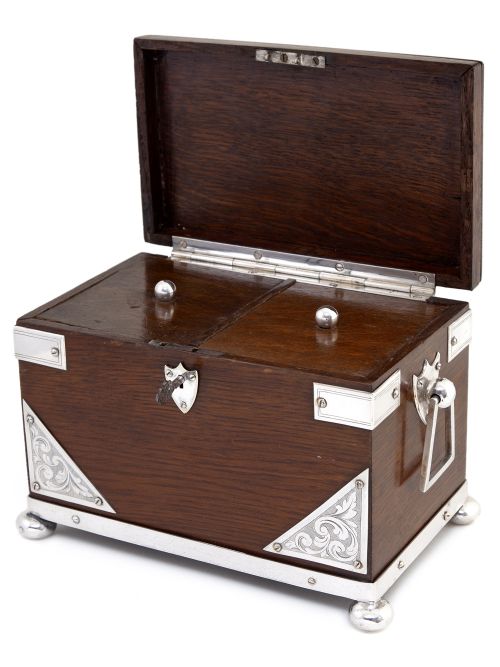 LATE VICTORIAN OAK AND SILVER PLATE RECTANGULAR TWO COMPARTMENT TEA CADDY - ADDITIONAL PHOTO 1