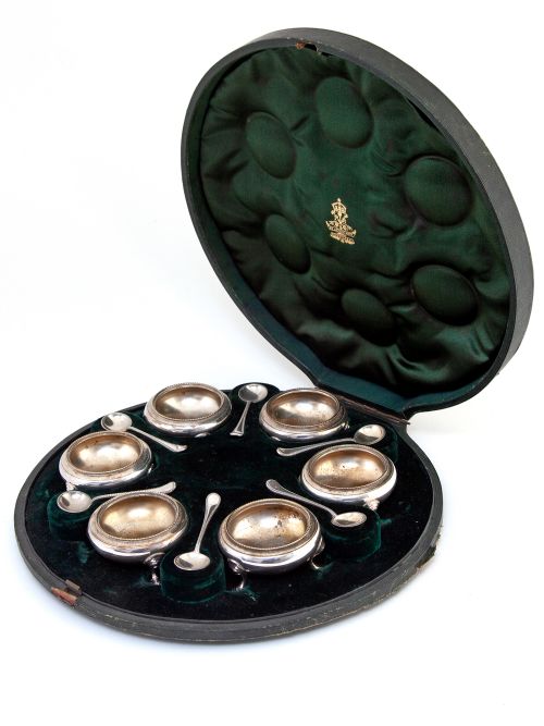 antique elkington co boxed set of six silver plated salts with matching salt spoons - CATEGORY: ANTIQUE SILVER - DATED 1890