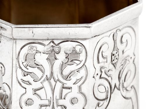 EARLY VICTORIAN OCTAGONAL SILVER CHRISTENING MUG - ADDITIONAL PHOTO 2