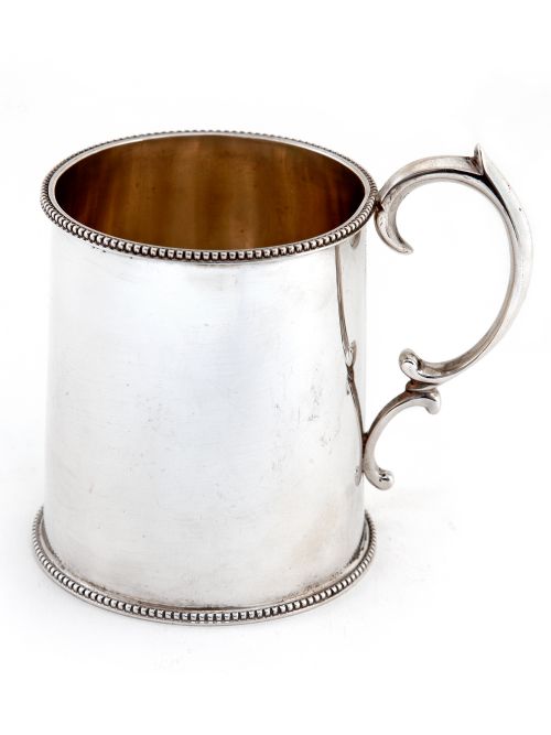 plain edwardian silver christening mug with scroll handle - CATEGORY: ANTIQUE SILVER - DATED 1900