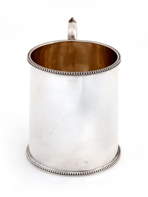 PLAIN EDWARDIAN SILVER CHRISTENING MUG WITH SCROLL HANDLE - ADDITIONAL PHOTO 1