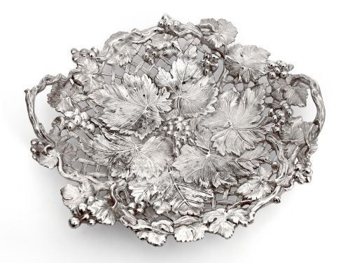 victorian silver plated fruit dish with grape and vine border - CATEGORY: ANTIQUE SILVER - DATED 1870
