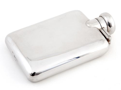 ANTIQUE PLAIN BODY SILVER HIP FLASK WITH A BAYONET STYLE HINGED LID - ADDITIONAL PHOTO 2