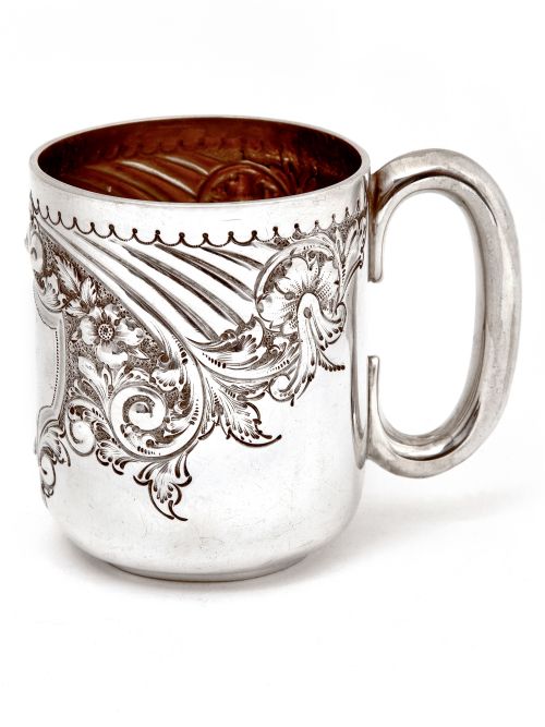 edwardian silver child or christening mug hand chased with flowers and scrolls - CATEGORY: ANTIQUE SILVER - DATED 1900