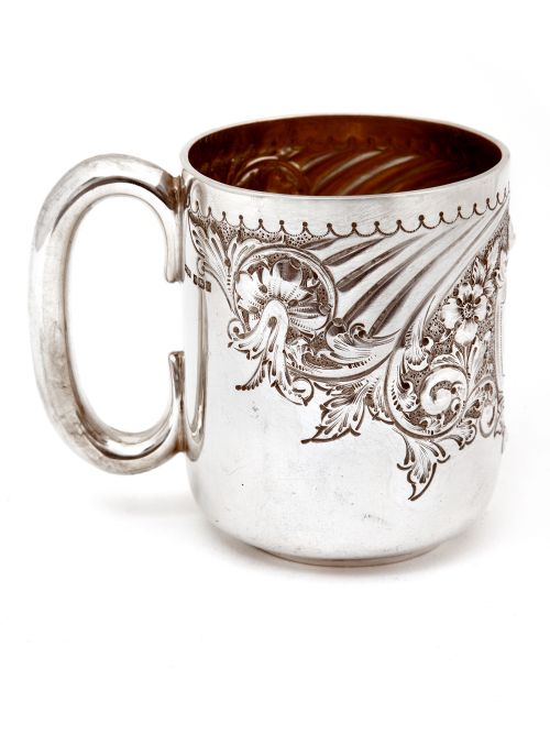 EDWARDIAN SILVER CHILD OR CHRISTENING MUG HAND CHASED WITH FLOWERS AND SCROLLS - ADDITIONAL PHOTO 2