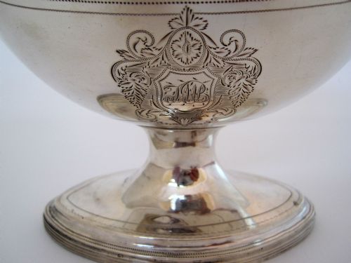 GEORGE III OVAL SILVER SUGAR BASKET WITH A REEDED SWING HANDLE - ADDITIONAL PHOTO 2
