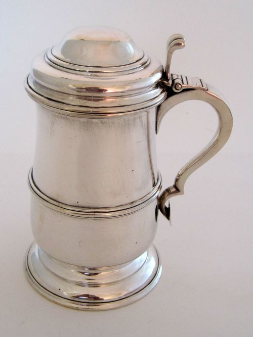handsome george ii style silver lidded tankard - CATEGORY: ANTIQUE SILVER - DATED 1920