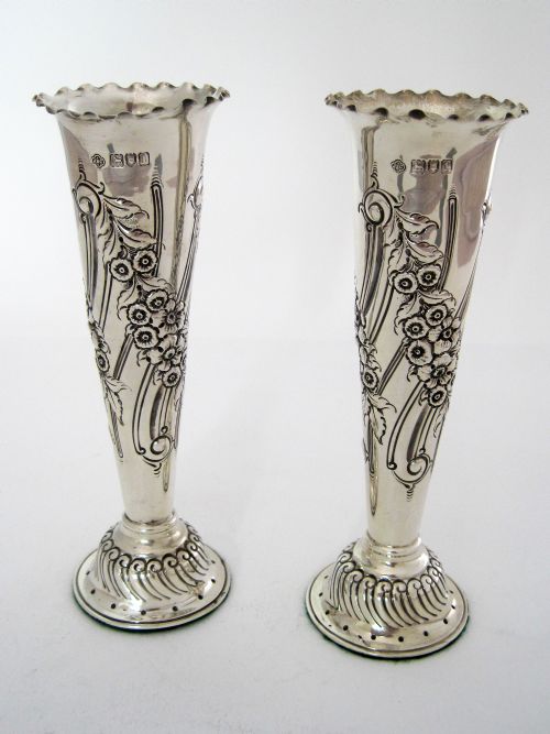 good quality pair of edwardian silver flower vases with a crimped border - CATEGORY: ANTIQUE SILVER - DATED 1900