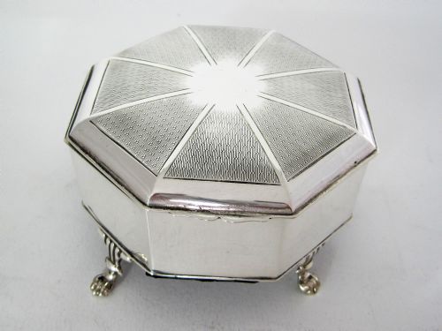 unusual large octagonal silver jewellery or casket box - CATEGORY: ANTIQUE SILVER - DATED 1920