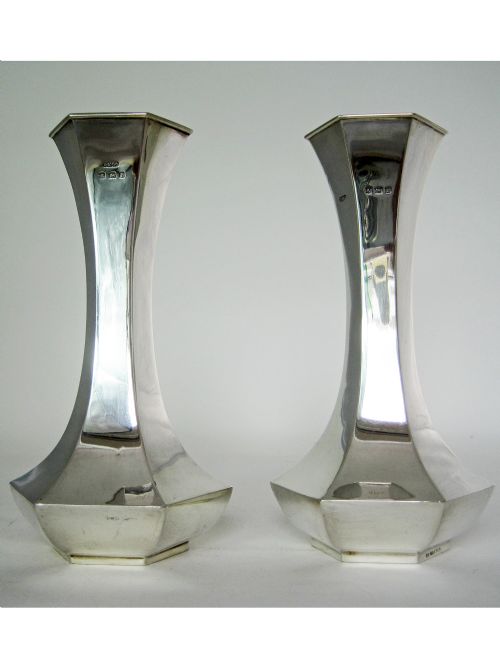 PAIR OF ANTIQUE HEXAGONAL SILVER VASES - ADDITIONAL PHOTO 1