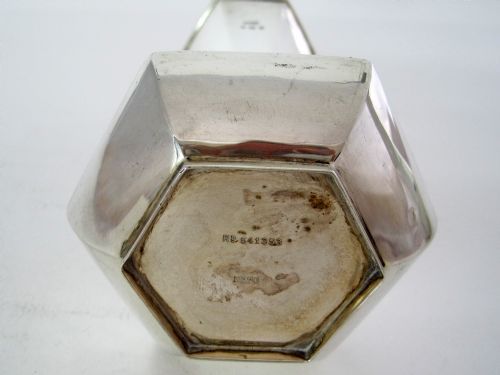 PAIR OF ANTIQUE HEXAGONAL SILVER VASES - ADDITIONAL PHOTO 4
