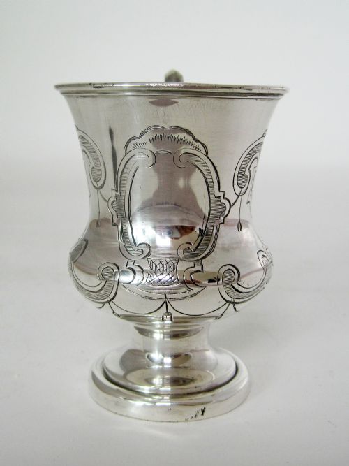 EARLY VICTORIAN SILVER CAMPANA SHAPED CHRISTENING MUG - ADDITIONAL PHOTO 3