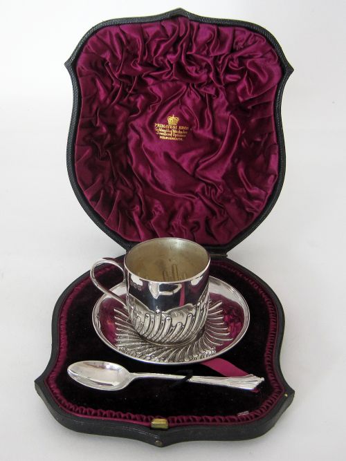 victorian silver boxed christening set comprising tea cup saucer and tea spoon - CATEGORY: ANTIQUE SILVER - DATED 1890