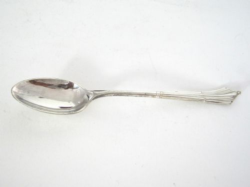 VICTORIAN SILVER BOXED CHRISTENING SET COMPRISING TEA CUP SAUCER AND TEA SPOON - ADDITIONAL PHOTO 4