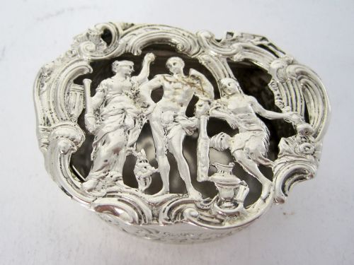 EDWARDIAN WILLIAM COMYNS SILVER JEWELLERY OR POT POURRI BOX - ADDITIONAL PHOTO 2