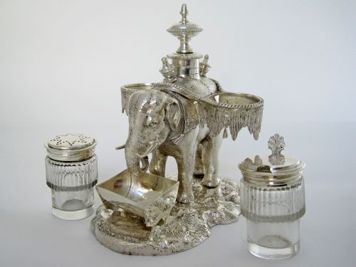 OVER SIZE VICTORIAN SILVER PLATED ELEPHANT CRUET SET - ADDITIONAL PHOTO 1