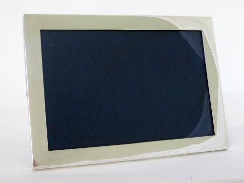GOOD QUALITY GARRARD CO RECTANGULAR SILVER PHOTO FRAME - ADDITIONAL PHOTO 1