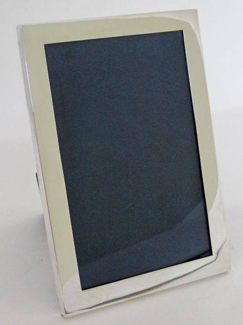 GOOD QUALITY GARRARD CO RECTANGULAR SILVER PHOTO FRAME - ADDITIONAL PHOTO 2