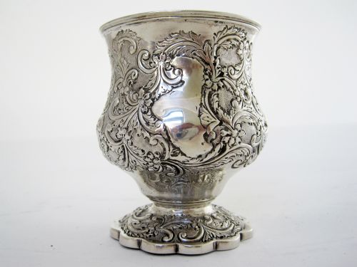 ORNATE GEORGIAN CAMPANA SHAPED SILVER CHRISTENING MUG - ADDITIONAL PHOTO 1