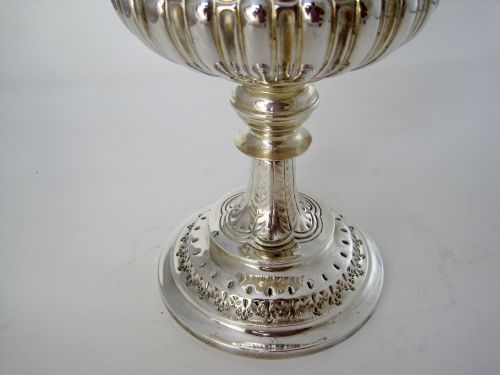 IMPRESSIVE LATE VICTORIAN CAMPANA SHAPED SILVER TROPHY CUP - ADDITIONAL PHOTO 3