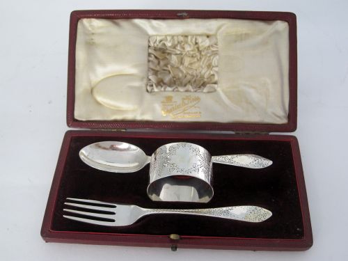 boxed edwardian silver three piece christening set - CATEGORY: ANTIQUE SILVER - DATED 1900