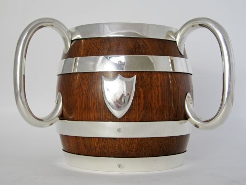LATE VICTORIAN JOHN GRINSELL OAK AND SILVER PLATE THREE HANDLE LOVING CUP - ADDITIONAL PHOTO 1