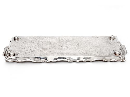 VICTORIAN SILVER PLATED RECTANGULAR BAR TRAY WITH A HAMMERED DESIGN - ADDITIONAL PHOTO 3