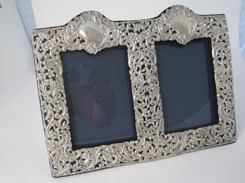 UNUSUAL LATE VICTORIAN DOUBLE PHOTO PICTURE FRAME - ADDITIONAL PHOTO 1