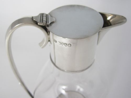 ELKINGTON CO VICTORIAN SILVER CLARET JUG WITH PLAIN MOUNT AND CLEAR GLASS BODY - ADDITIONAL PHOTO 2