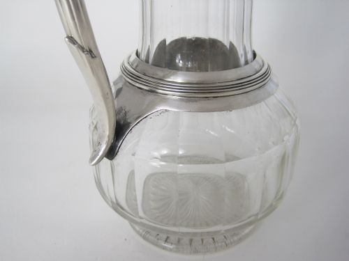 SMART WILLIAM HUTTON AND CO VICTORIAN SILVER PLATED CLARET JUG - ADDITIONAL PHOTO 3