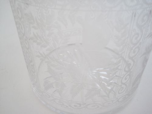 VICTORIAN ENGRAVED GLASS AND SILVER PLATED CIRCULAR BISCUIT BARREL - ADDITIONAL PHOTO 5