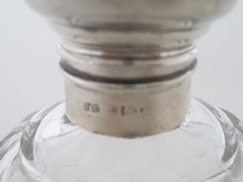 SMALL SILVER AND CUT GLASS EDWARDIAN PERFUME BOTTLE - ADDITIONAL PHOTO 4
