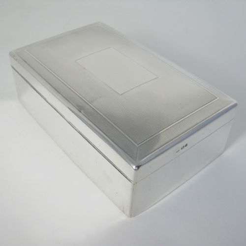 HANDSOME LARGE RECTANGULAR TABLE SILVER CIGAR OR TRINKET BOX - ADDITIONAL PHOTO 3