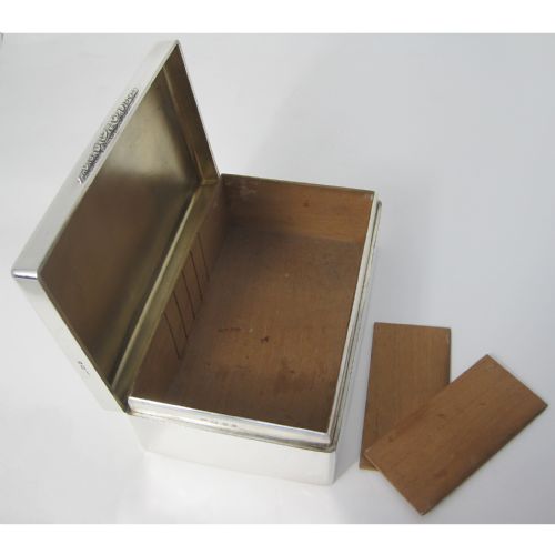 HANDSOME LARGE RECTANGULAR TABLE SILVER CIGAR OR TRINKET BOX - ADDITIONAL PHOTO 6