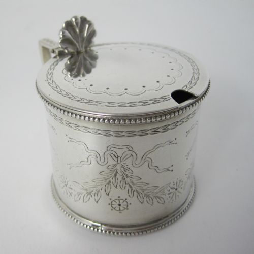 HAMILTON INCHES ANTIQUE VICTORIAN SILVER DRUM MUSTARD POT - ADDITIONAL PHOTO 3