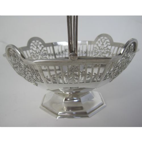 OCTAGONAL EDWARDIAN SILVER FRUIT BASKET - ADDITIONAL PHOTO 2