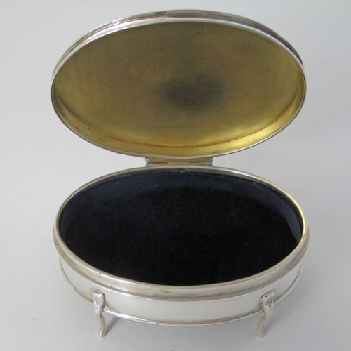 LARGE SILVER JEWELLERY OR TRINKET BOX WITH ENGINE TURNED PATTERN - ADDITIONAL PHOTO 4